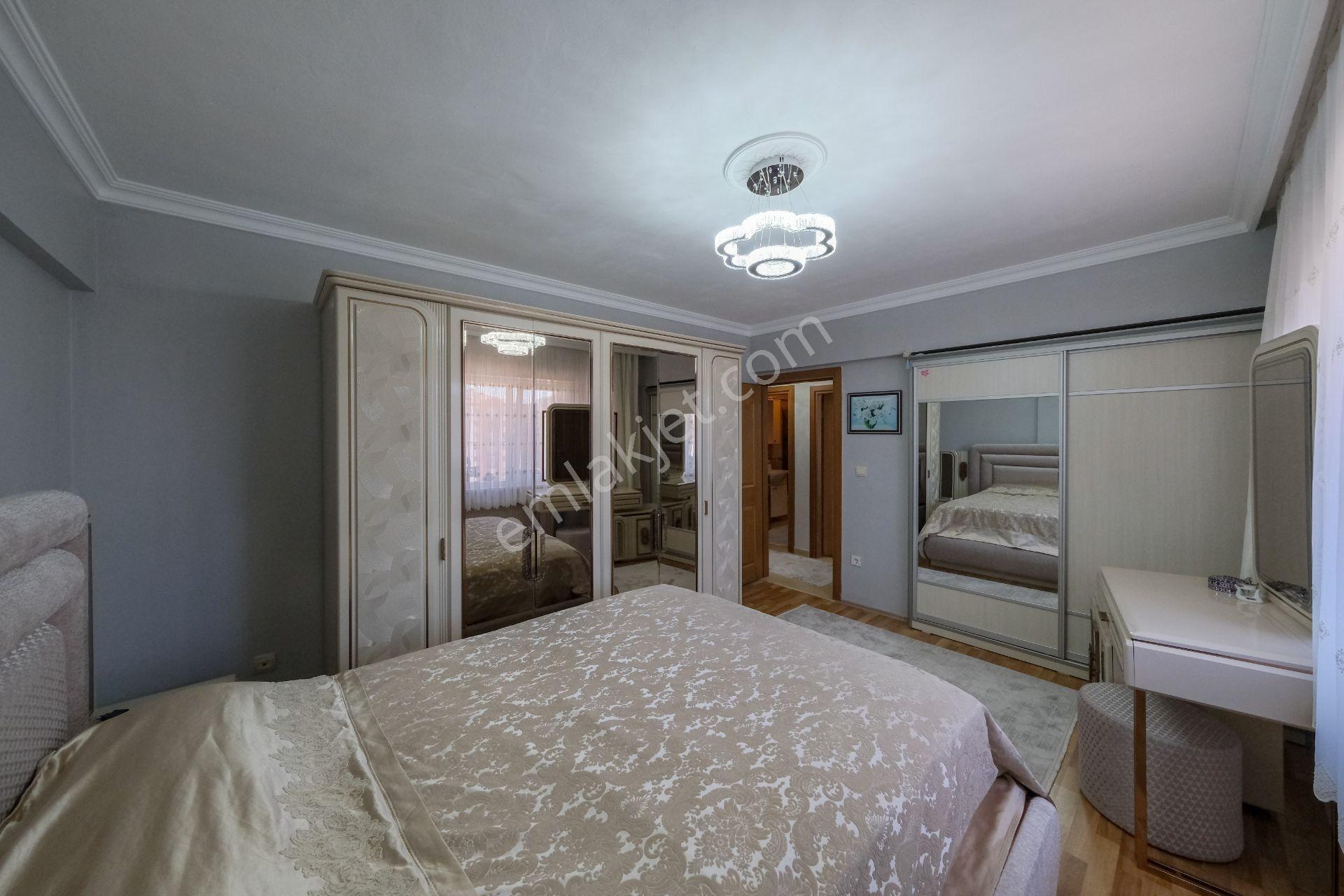 Pendik Yenişehir Yaşamkent Sitesinde Satılık 3+1 Daire — fotoğraf 20