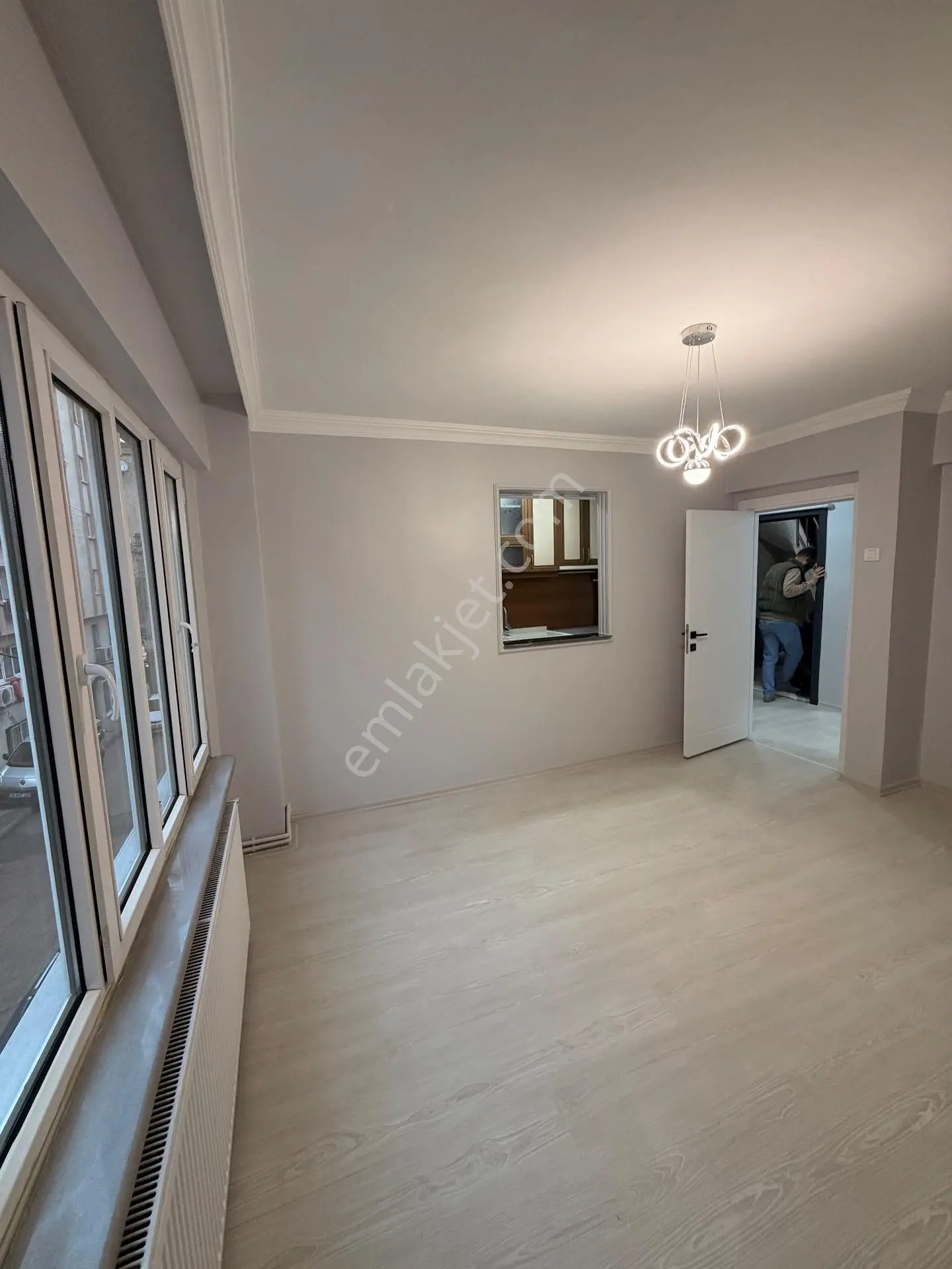Osmangazi Çırpan Mahallesinde Yenilenmiş 2+1 Satılık Daire — fotoğraf 4