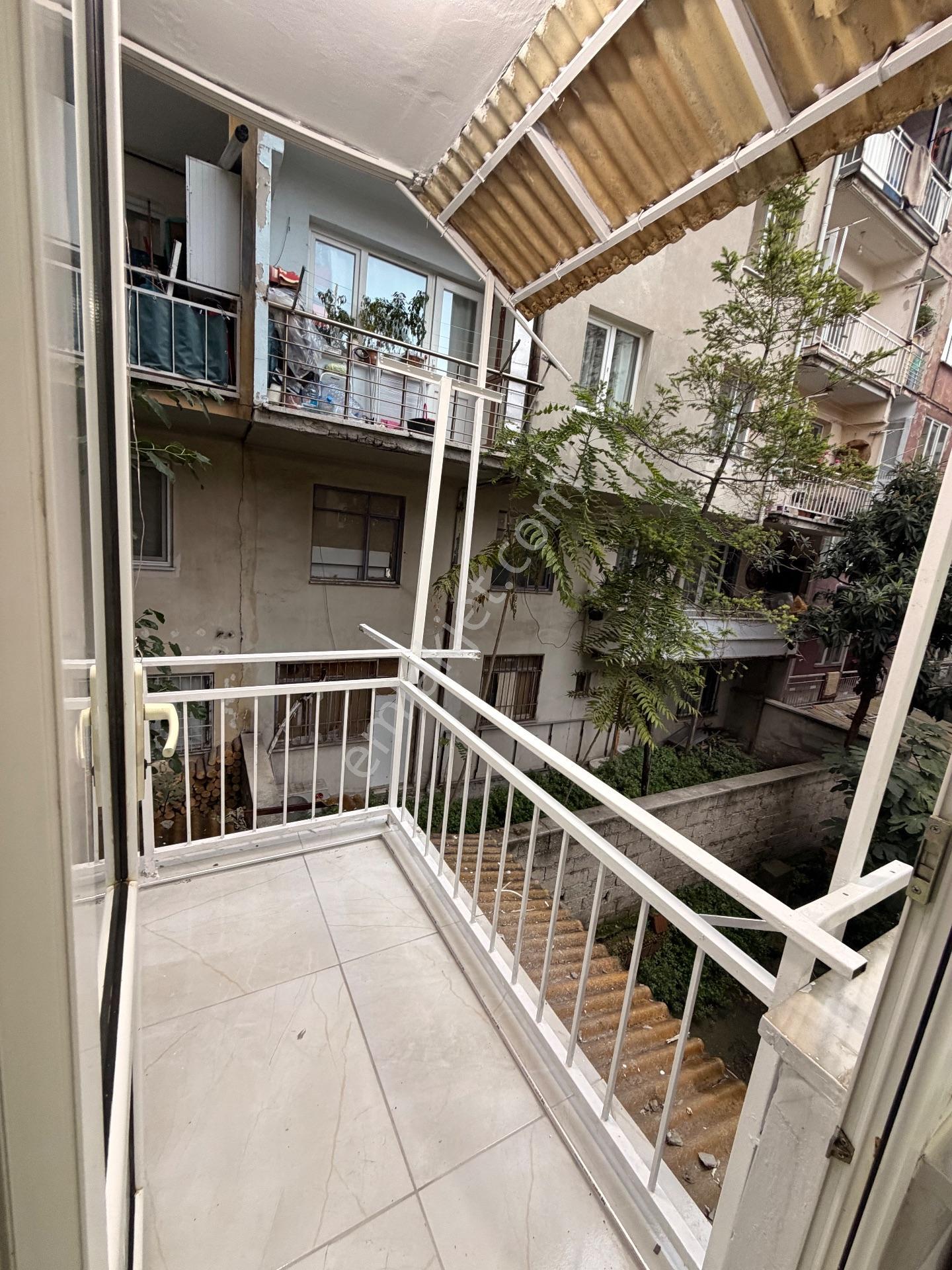 Osmangazi Çırpan Mahallesinde Yenilenmiş 2+1 Satılık Daire — fotoğraf 14