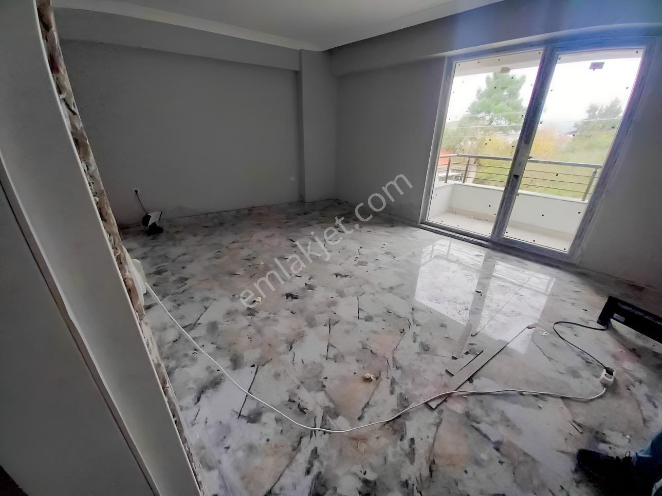 Derince Mersincik Mahallesi 2+1 Bahçe Dubleks Satılık Daire