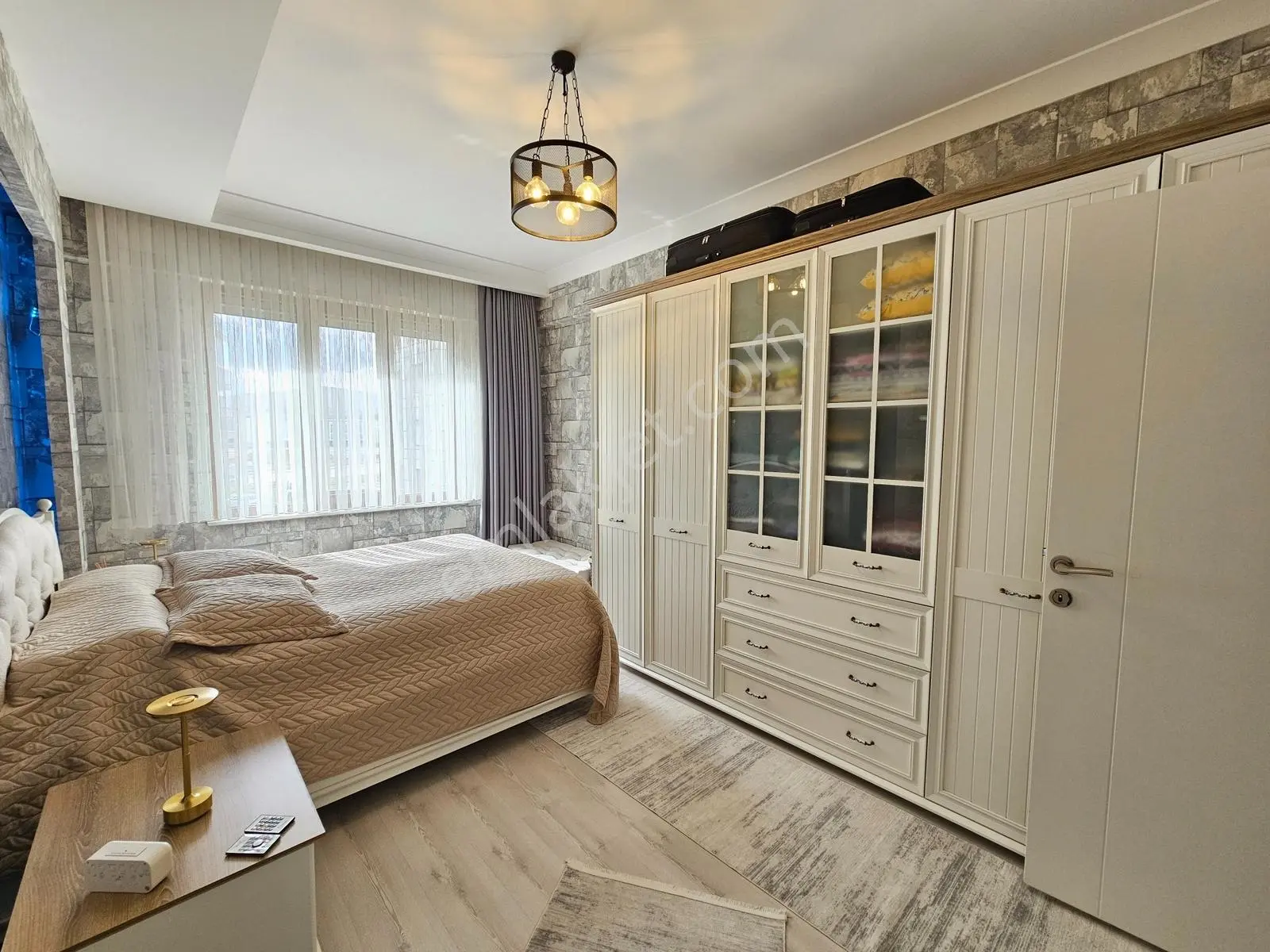 Stadyum Yakını 4+1 185 M2 Site İçi Arakat Satılık Daire — fotoğraf 7