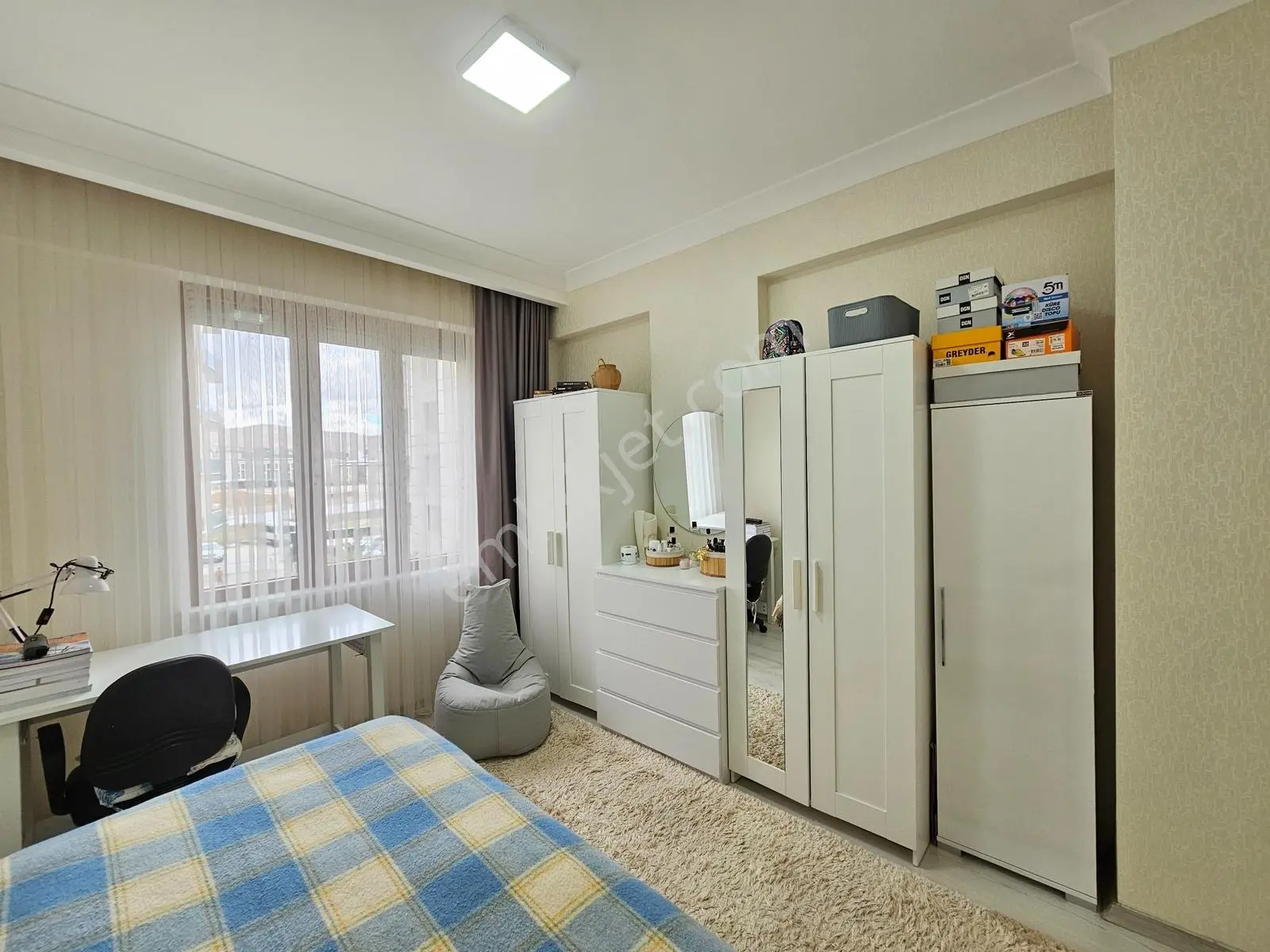 Stadyum Yakını 4+1 185 M2 Site İçi Arakat Satılık Daire — fotoğraf 50