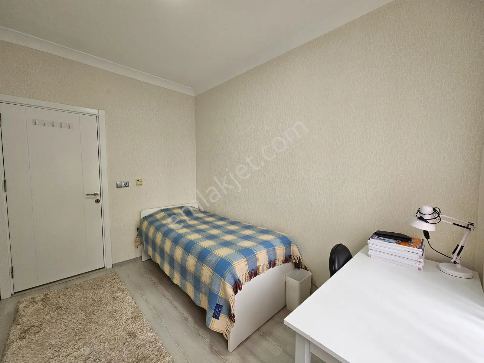 Stadyum Yakını 4+1 185 M2 Site İçi Arakat Satılık Daire — fotoğraf 53