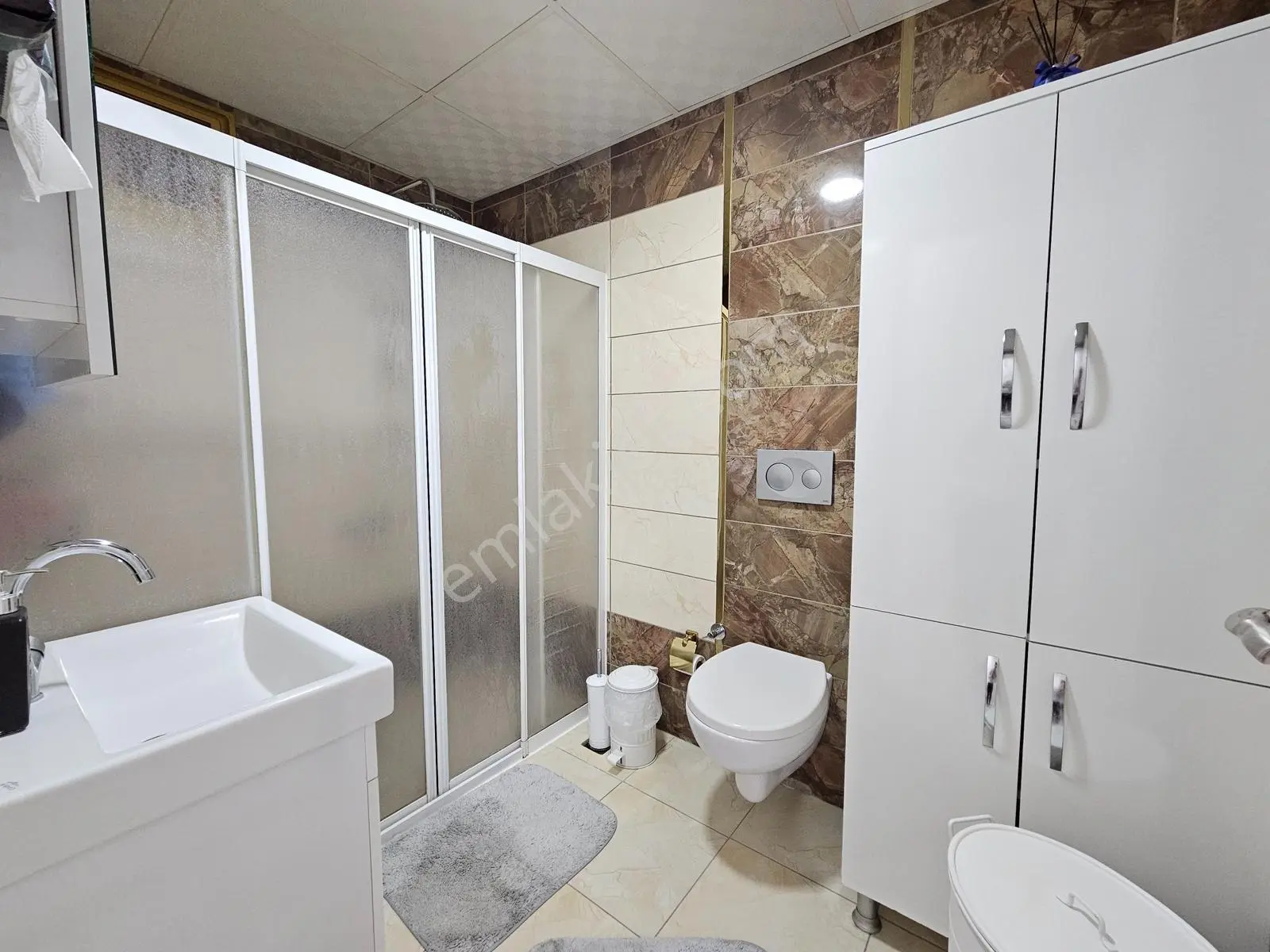 Stadyum Yakını 4+1 185 M2 Site İçi Arakat Satılık Daire — fotoğraf 54