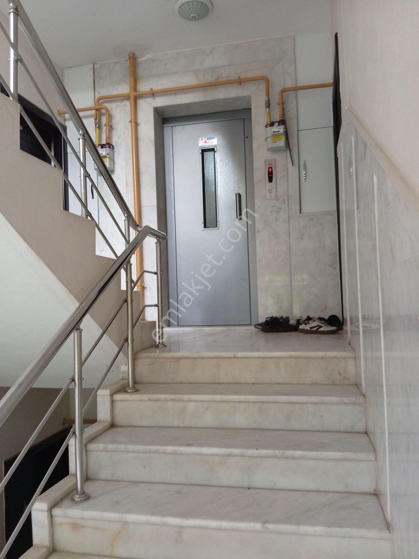 Ataşehir Mh De Satılık Lüks Daire — fotoğraf 11