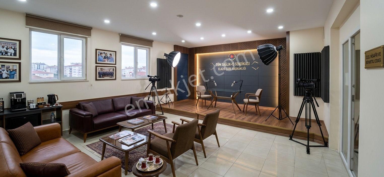 Ataşehir Mh De Satılık Lüks Daire — fotoğraf 32
