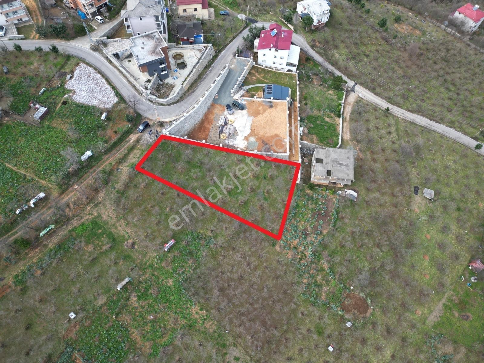 Çimenlide Deniz Manzaralı Villa İmarlı Arsa — fotoğraf 3