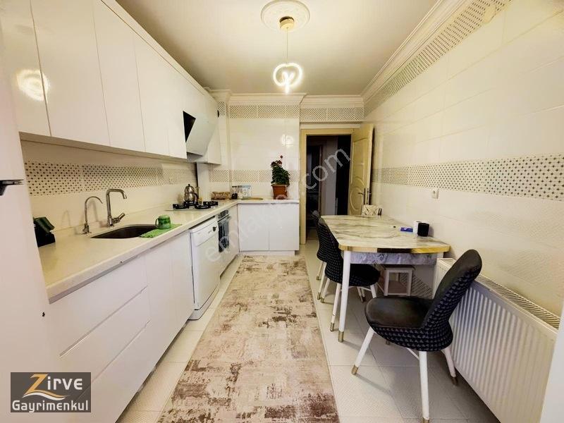 Zirveden Çarşı Merkezde 1.kat (sınırsız Kredi İmkanlı)daire