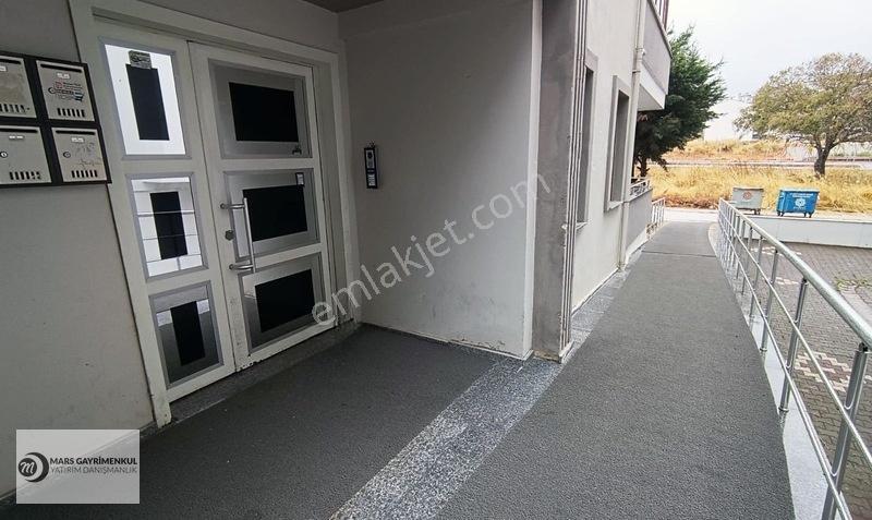 Yeni Çevre Yolu Okullar Bölgesi Satılık 3+1 Daire — fotoğraf 5