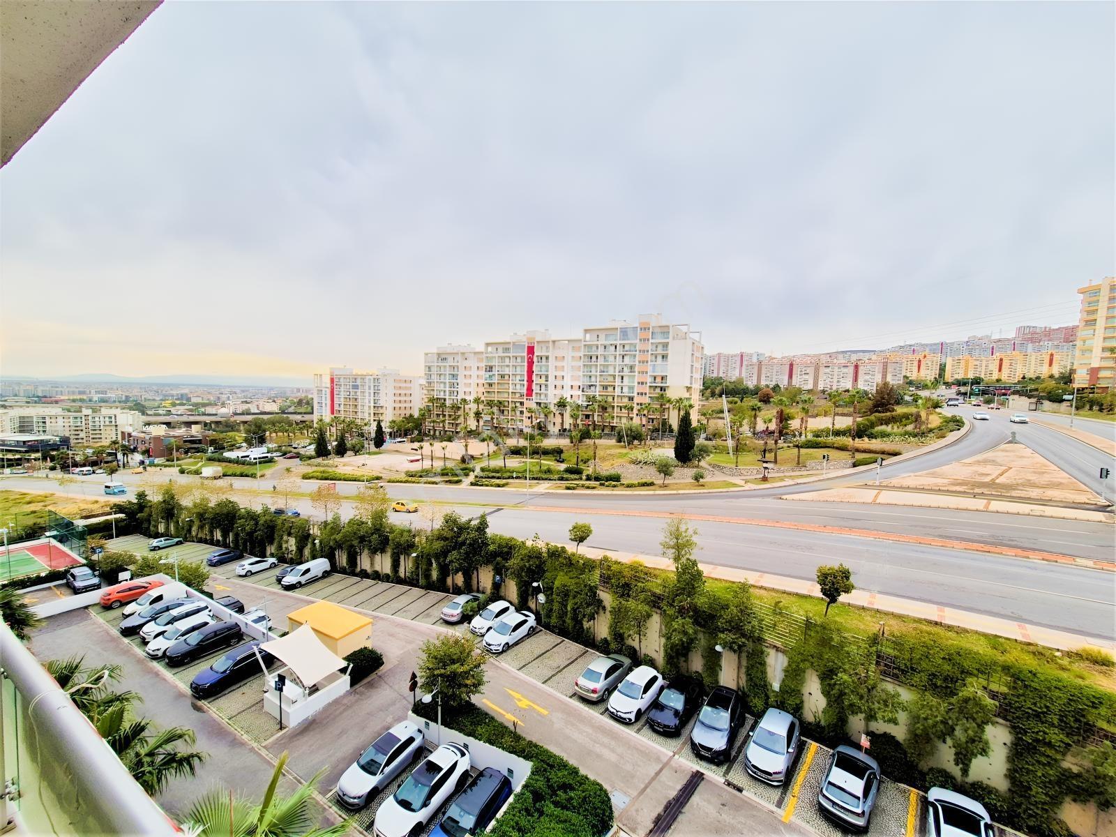 Karşıyaka, Soyak Siesta Satılık Boş 1+1 Ankastreli Daire — fotoğraf 2