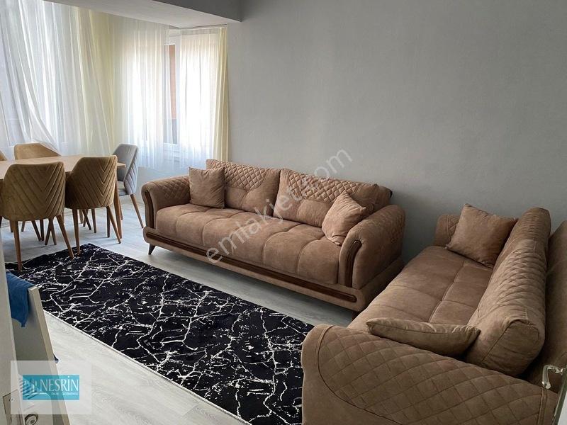 Nesrin Emlak'tan Yalova Çınarcıkta Denize Yakın Ara Kat Yazlık