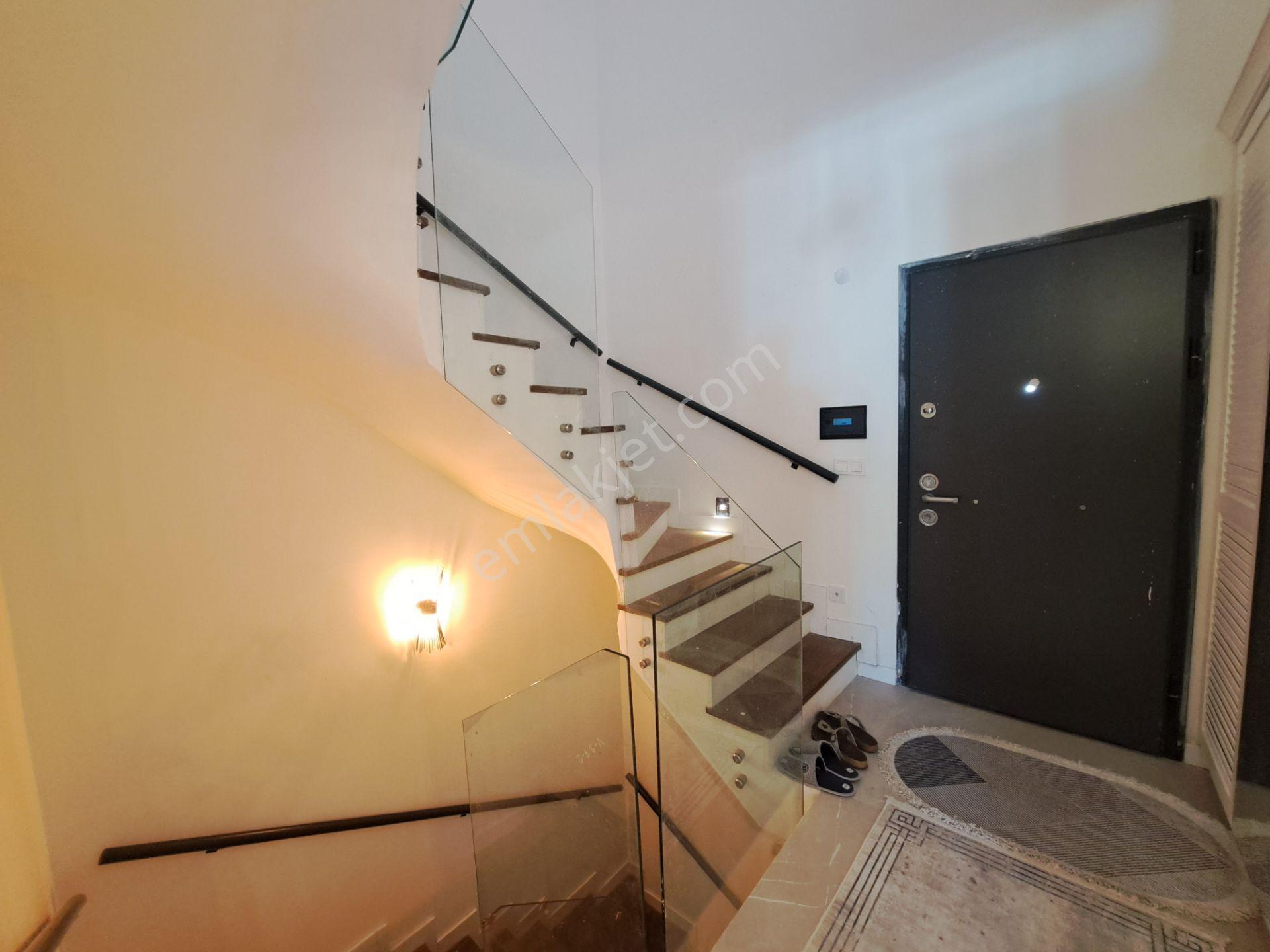 Kuşadası'nda Fırsat Satılık Villa — fotoğraf 18