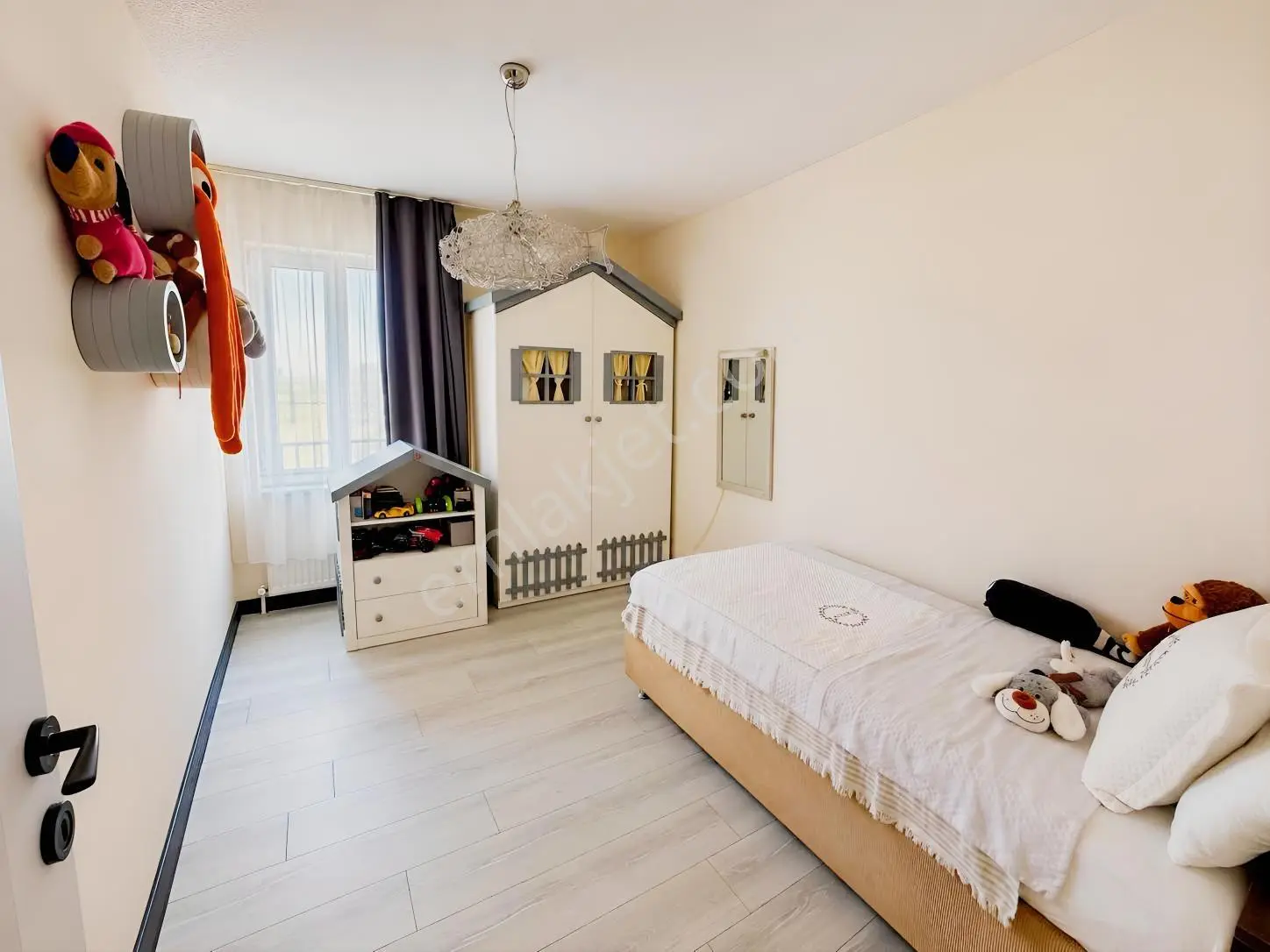 Ceylankent Sitesinde Deniz Manzaralı Satılık 4+1 Daire — fotoğraf 8
