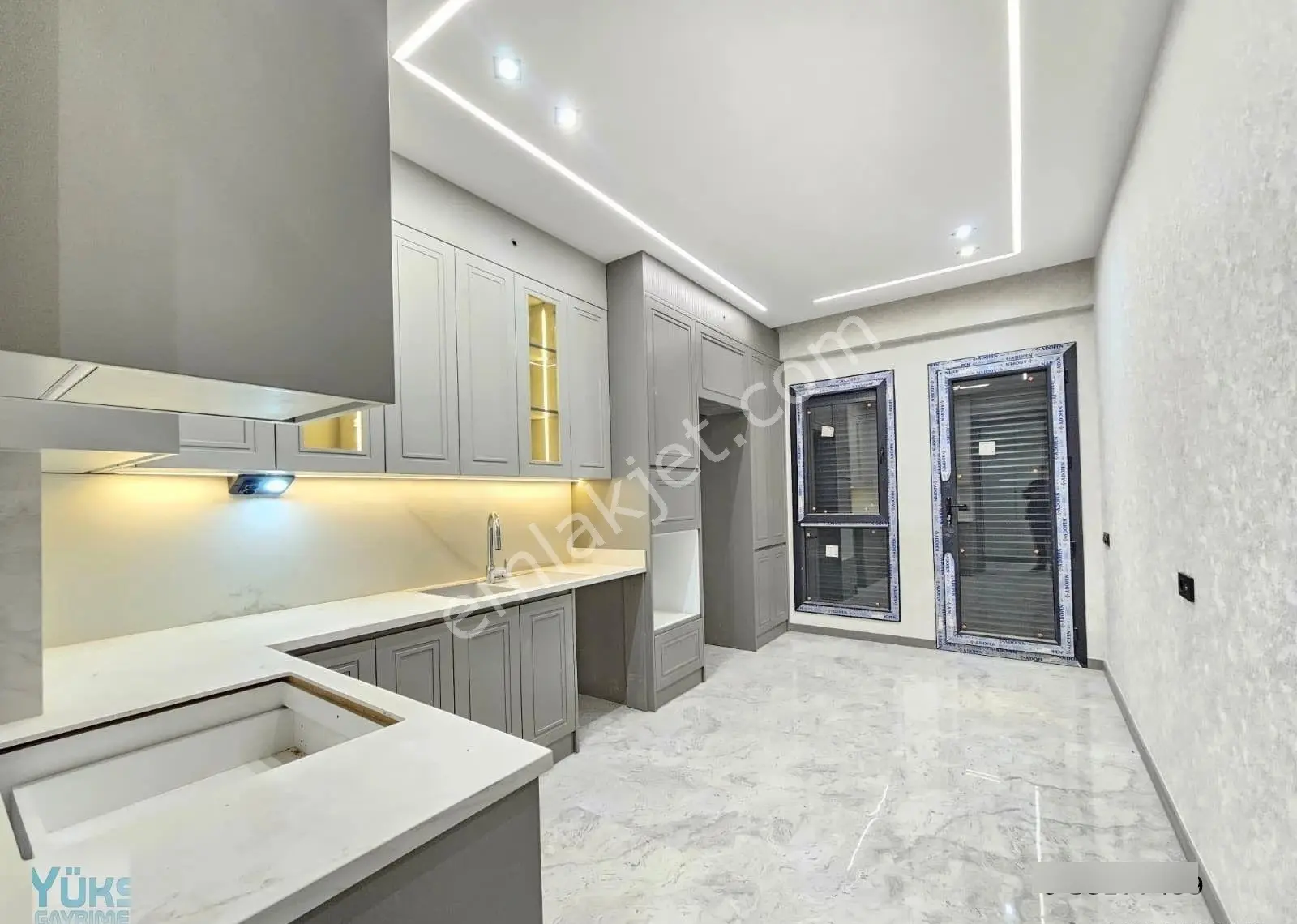 Denizli 1200 Evlerde 3+1 Harika Konumda Panjurlu Giyinme Odalı Ultra Lüks Satılık Daire — fotoğraf 19