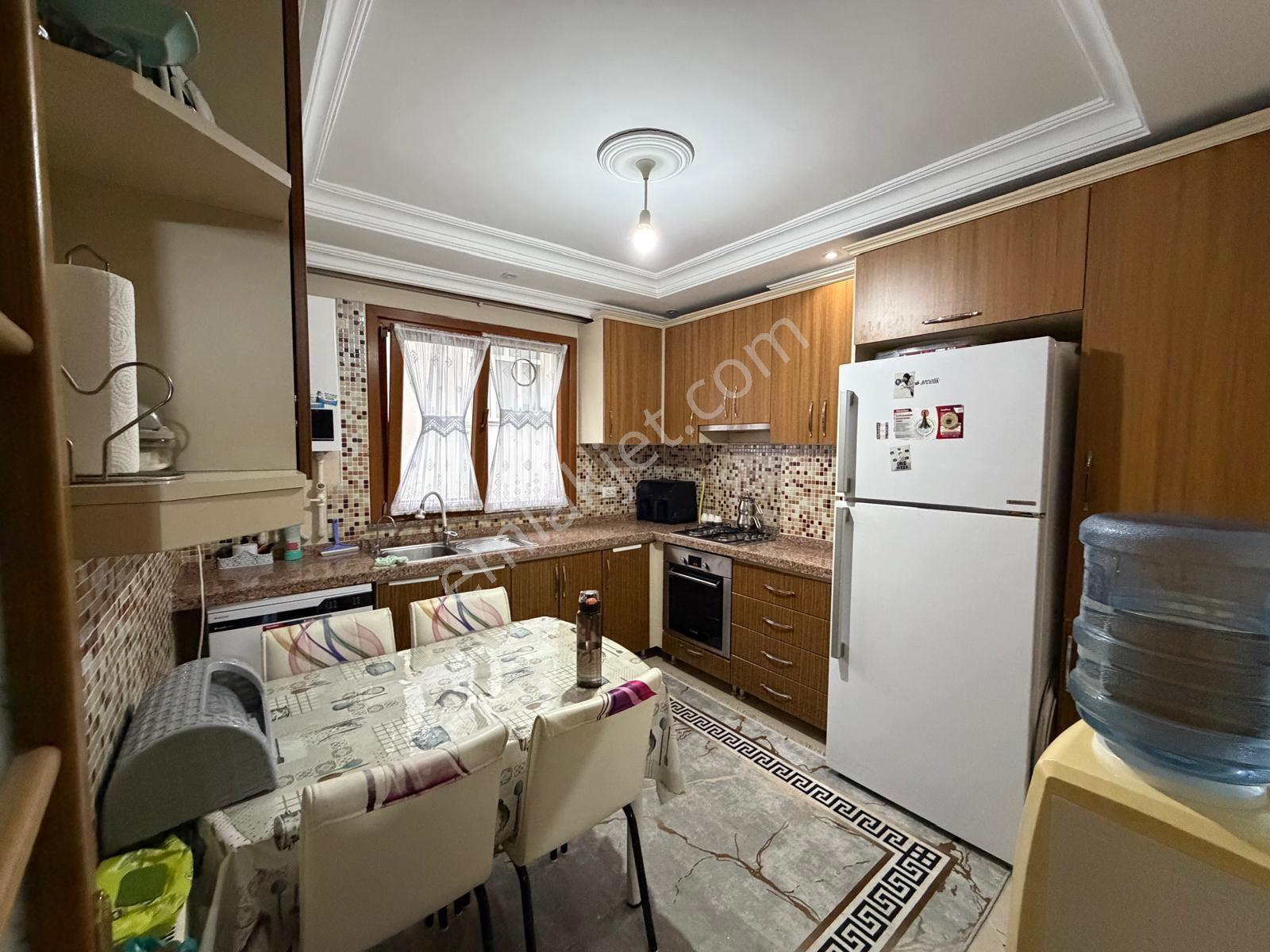 Avcılar Denizköşklerde Satılık 3+1 Daire Metrobüse 5 Dkk Yürüme — fotoğraf 17
