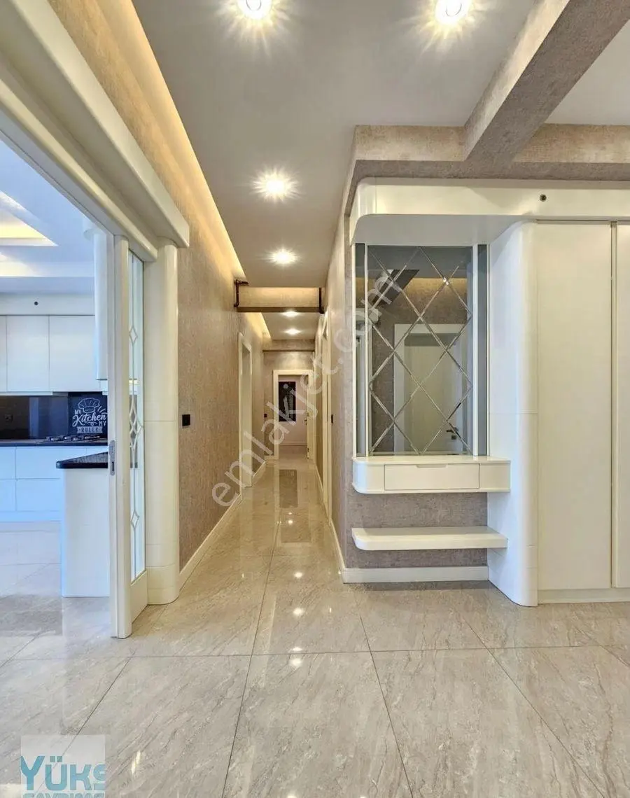 Denizli Şemikler De 4+1 220 M2 Bölgenin En Prestijlli Projesinde Satılık Site İç...