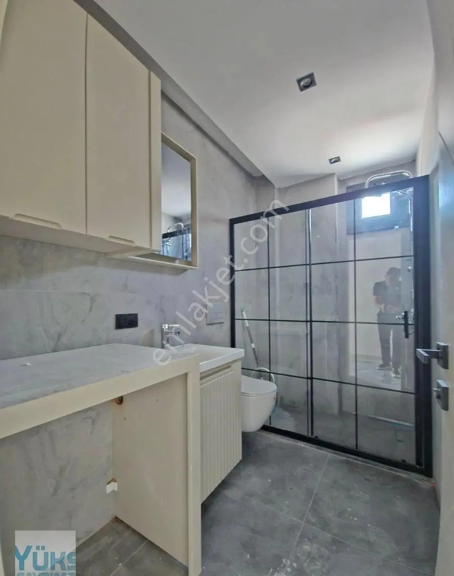 Denizli Çakmak Mahallesinde 2+1 100 M2 Satılık Son Daire