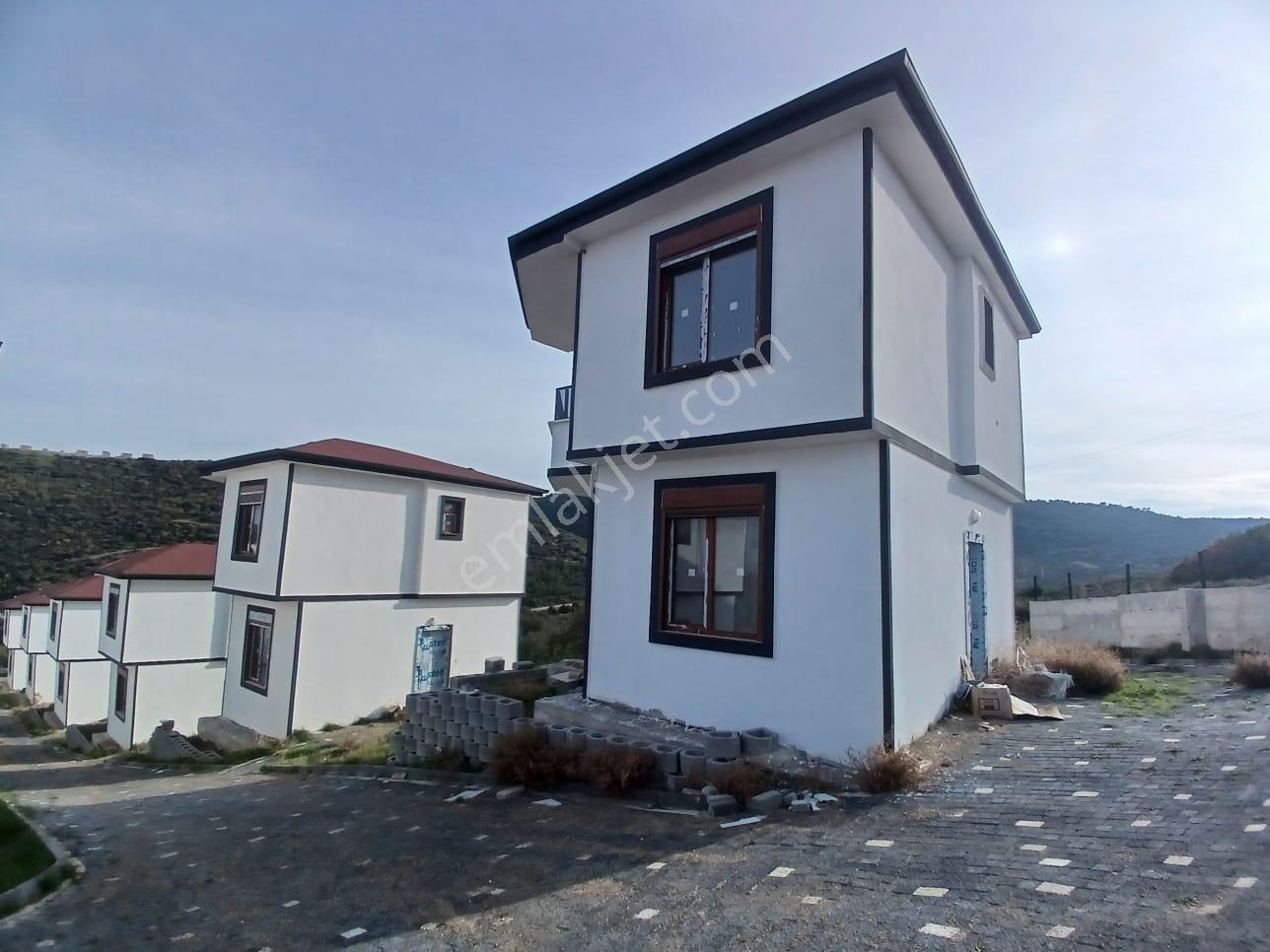 Eu Gayrimenkul'den Babakale'de Deniz Manzaralı Sıfır Villa — fotoğraf 6