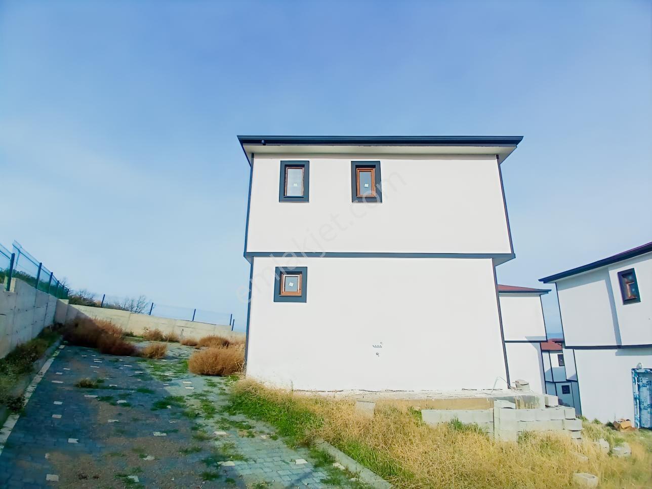 Eu Gayrimenkul'den Babakale'de Deniz Manzaralı Sıfır Villa — fotoğraf 7