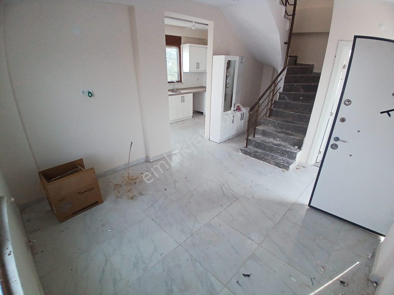 Eu Gayrimenkul'den Babakale'de Deniz Manzaralı Sıfır Villa — fotoğraf 10