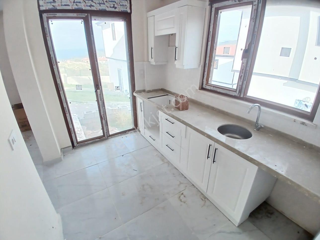 Eu Gayrimenkul'den Babakale'de Deniz Manzaralı Sıfır Villa — fotoğraf 12