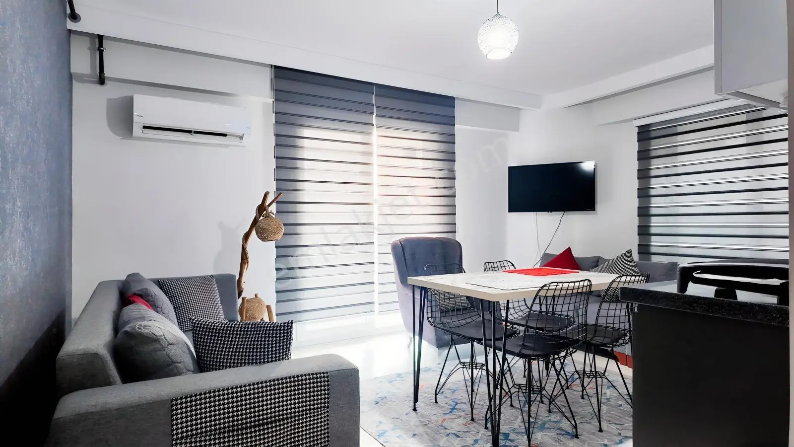 Aydın Efeler Cumhuriyet Mahallesi'nde Satılık 1+1 Eşyalı Daire — fotoğraf 14