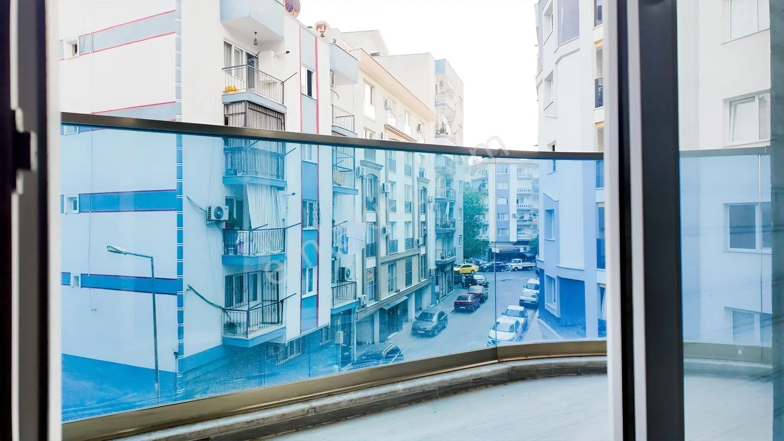 Aydın Efeler Cumhuriyet Mahallesi'nde Satılık 1+1 Eşyalı Daire — fotoğraf 18