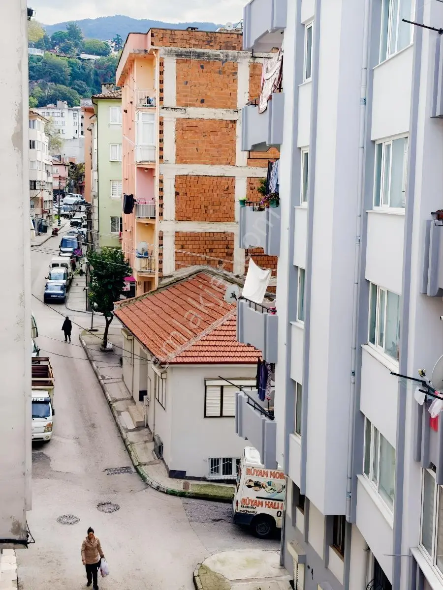 Merkezde Fırsat,kentsel Dönüşüm Proje Alanında Çift Balkonlu 2+1 — fotoğraf 2