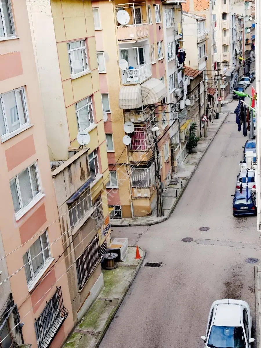 Merkezde Fırsat,kentsel Dönüşüm Proje Alanında Çift Balkonlu 2+1 — fotoğraf 3