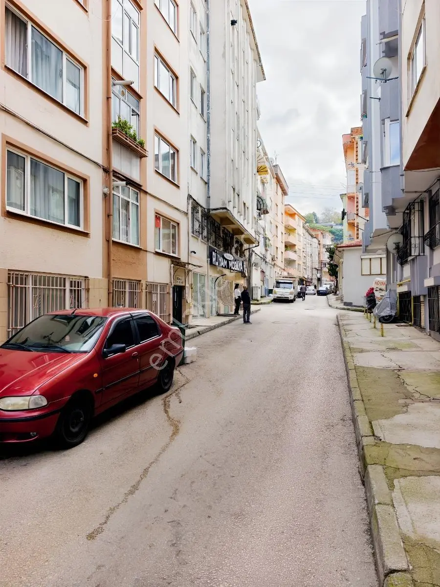 Merkezde Fırsat,kentsel Dönüşüm Proje Alanında Çift Balkonlu 2+1 — fotoğraf 10