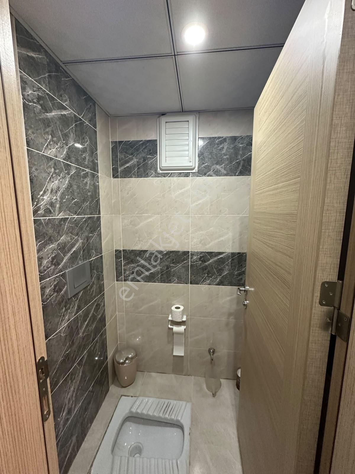 Mengenede 3+1 Fetih Caddesi Yakınıara Kat Satılık Daire Site İçi — fotoğraf 20