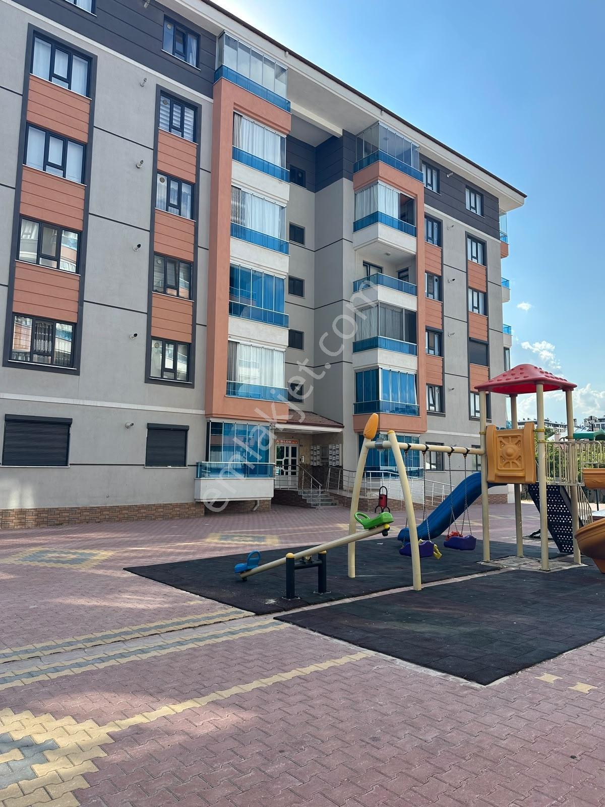 Mengenede 3+1 Fetih Caddesi Yakınıara Kat Satılık Daire Site İçi — fotoğraf 29