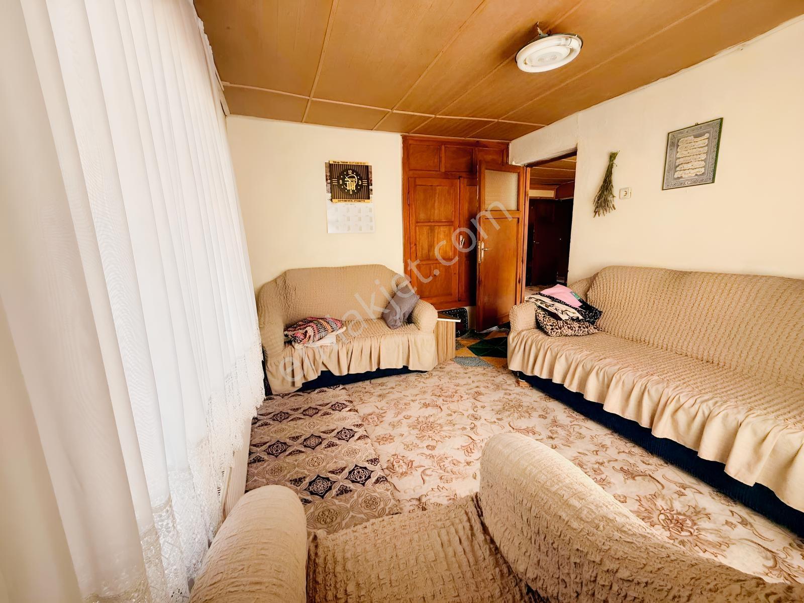 Meram Kovanağzı Mahallesinde 3+1 Müstakil Daire — fotoğraf 6