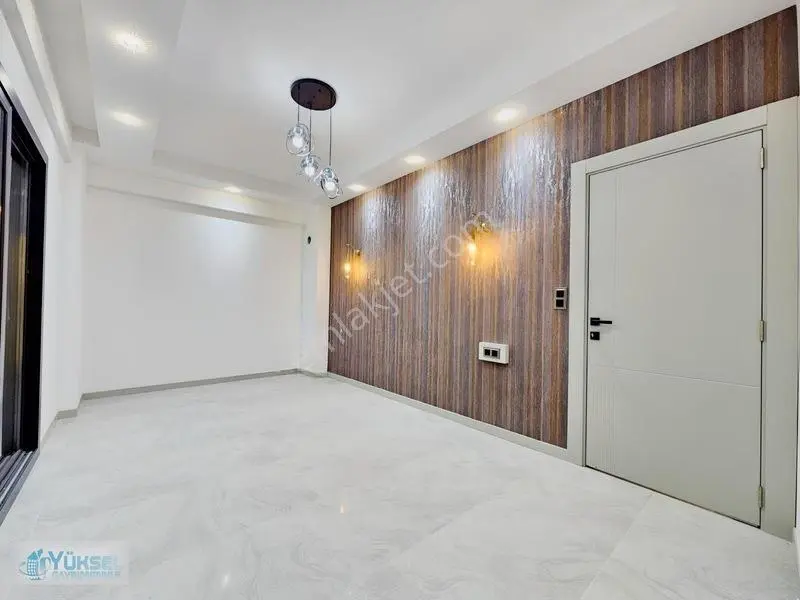 1200 Evler'de 3+1 190 M2 E.banyo-g.odalı Lüks Satılık Daireler ! — fotoğraf 29