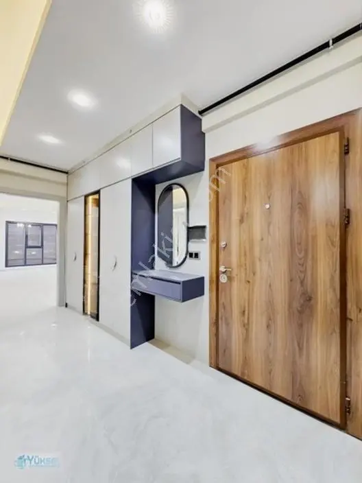 1200 Evler'de 3+1 190 M2 E.banyo-g.odalı Lüks Satılık Daireler ! — fotoğraf 35
