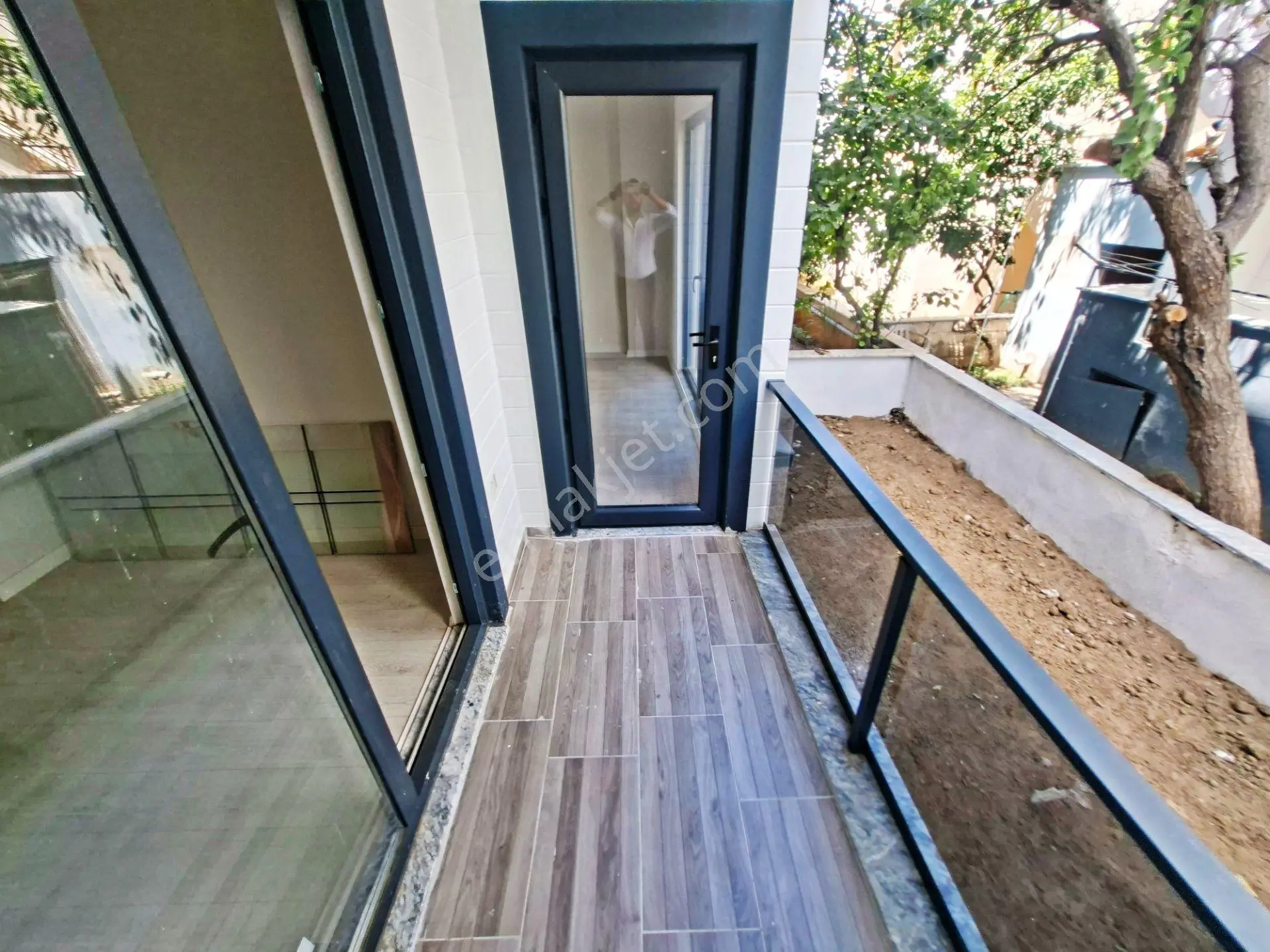 Aktif'ten Akçay Merkez'de Satılık Müstakil Tadında Denize Yakın Lüx 2+1 Daire — fotoğraf 13