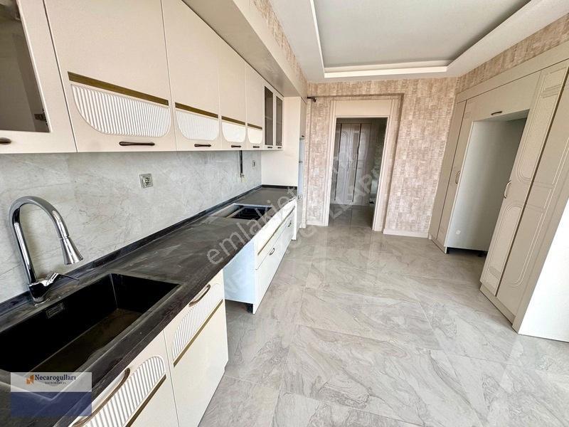 Necaroğullarından Winstovn Avm Yanı Ultra Lüks 2.5+1 Daire
