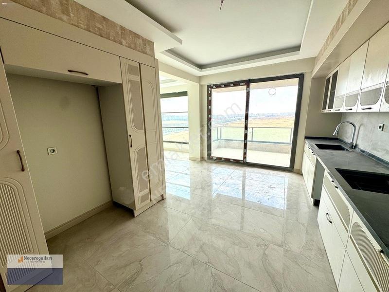 Necaroğullarından Winstovn Avm Yanı Ultra Lüks 2.5+1 Daire — fotoğraf 2
