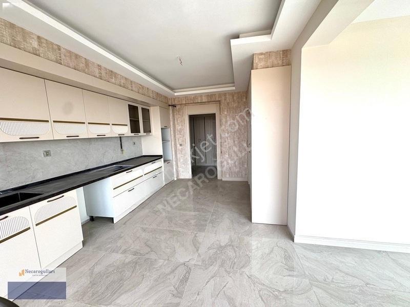 Necaroğullarından Winstovn Avm Yanı Ultra Lüks 2.5+1 Daire — fotoğraf 3