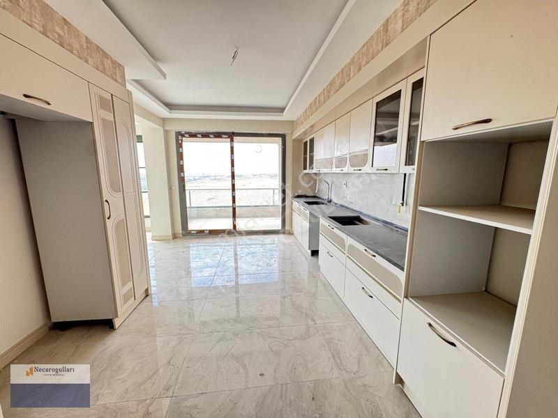 Necaroğullarından Winstovn Avm Yanı Ultra Lüks 2.5+1 Daire — fotoğraf 6