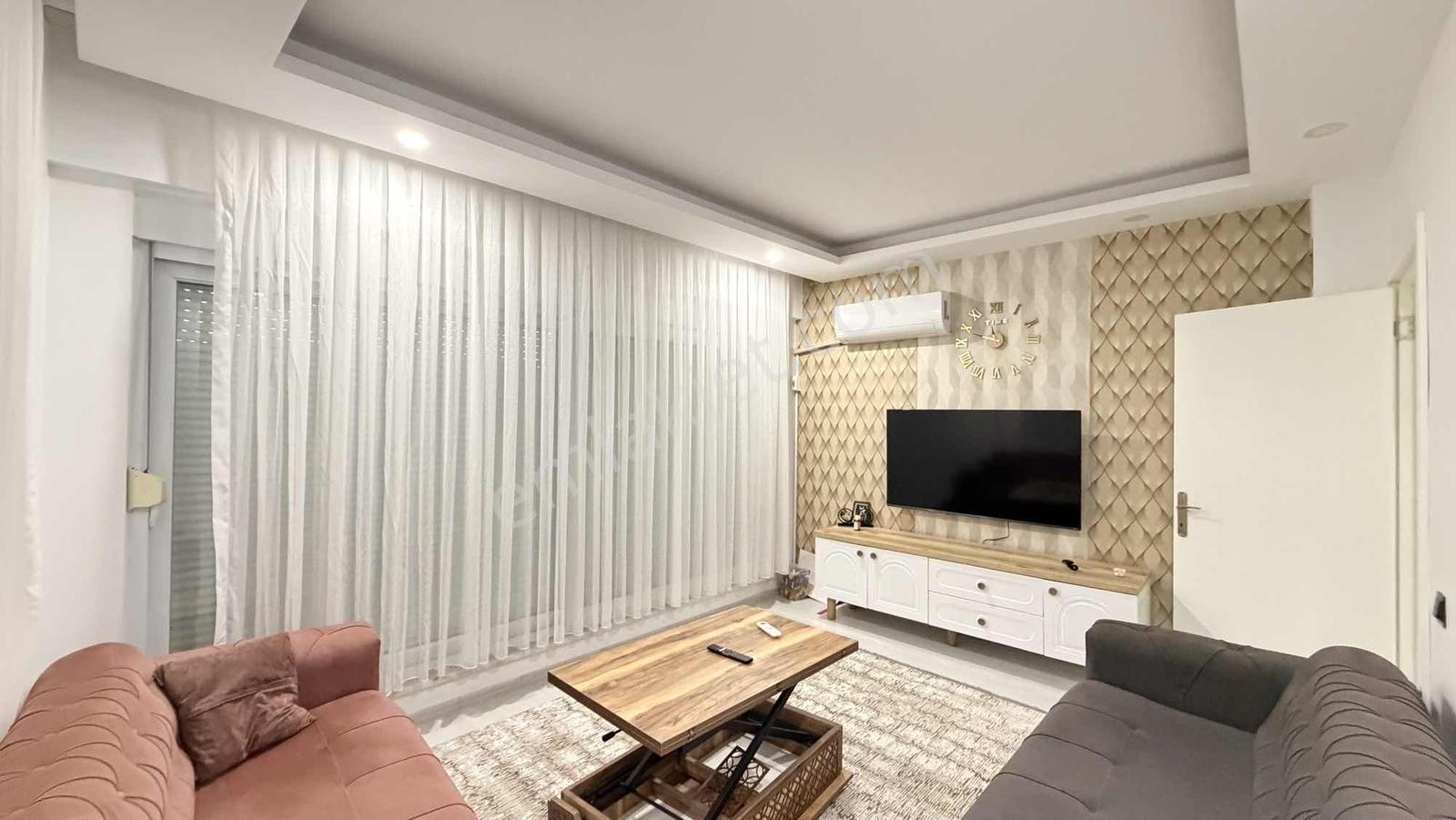Sarılarda 1,5+1 *Ayrı Mutfak*Cam Balkon*Satılık Daire