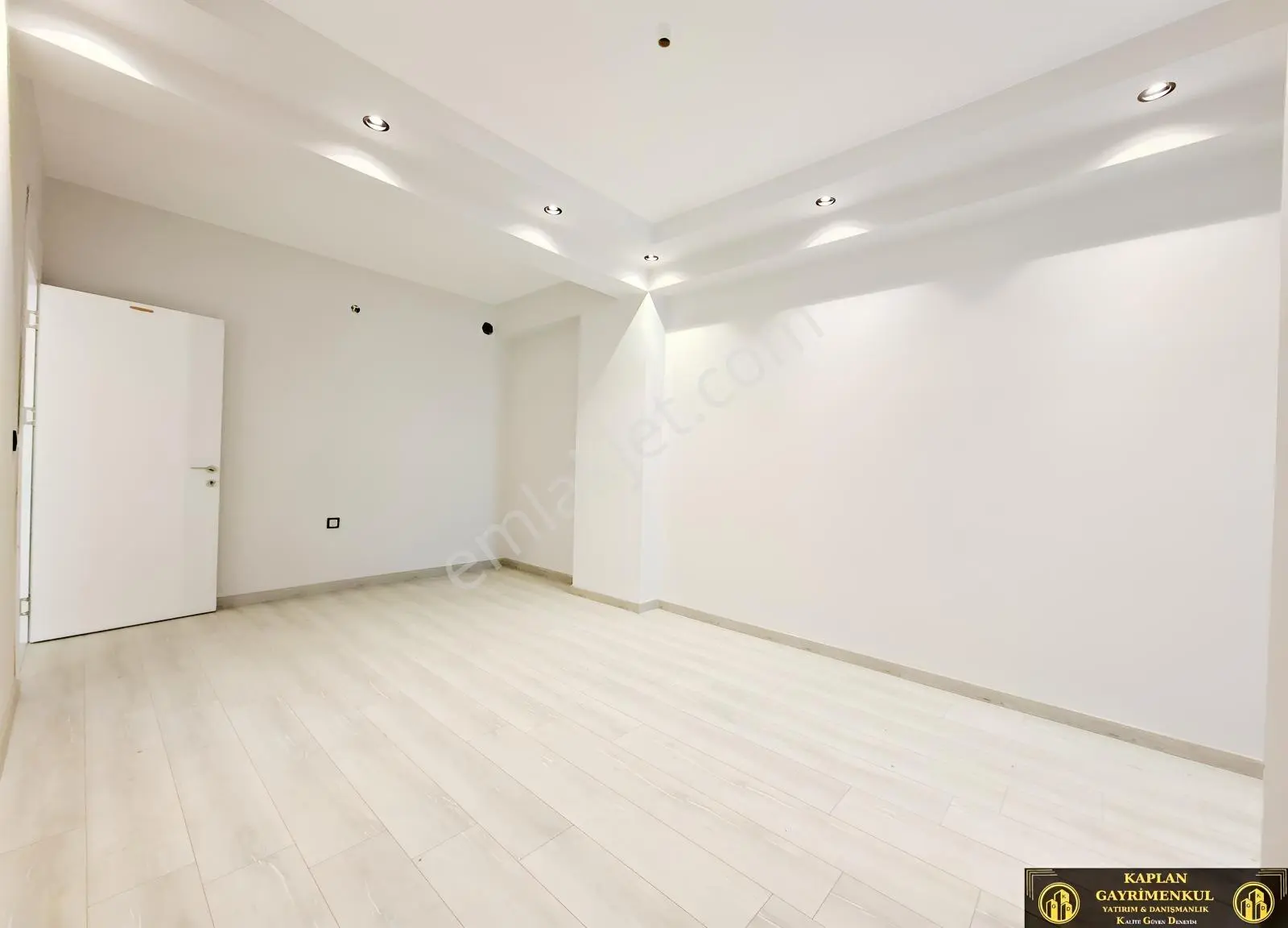 Çamlıca Mh. Kapalı Pazar Yakını 3+1 157 M² Satılık Lüks Daire — fotoğraf 21