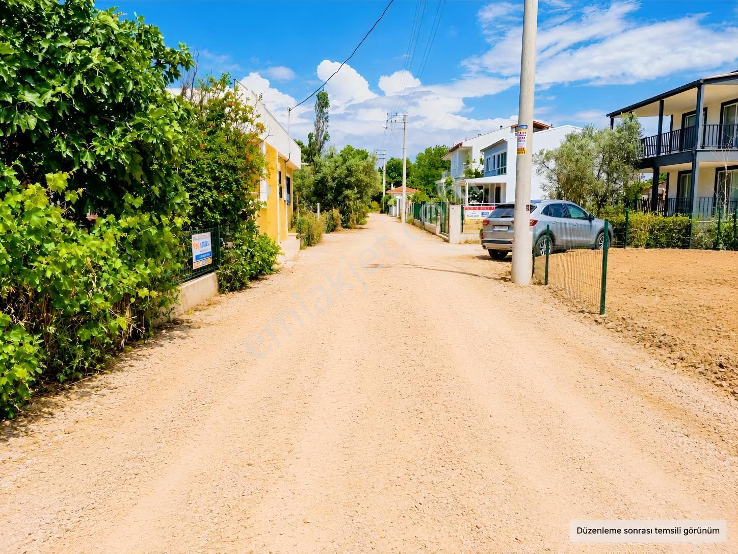 Urla Torasan'da Kıyıya Yakın 15/30 Villa İmarlı Arsa — fotoğraf 5