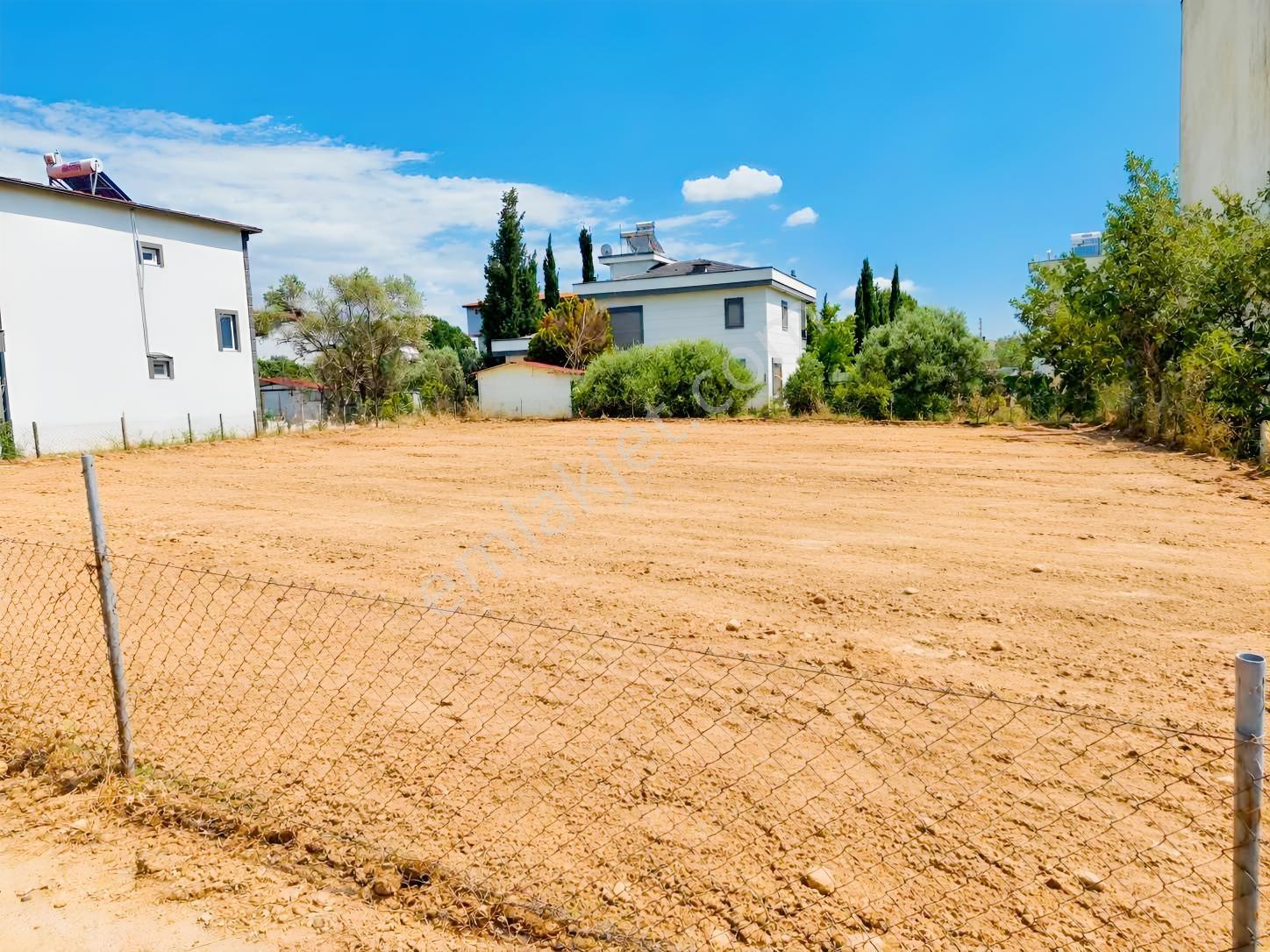 Urla Torasan'da Kıyıya Yakın 15/30 Villa İmarlı Arsa — fotoğraf 14