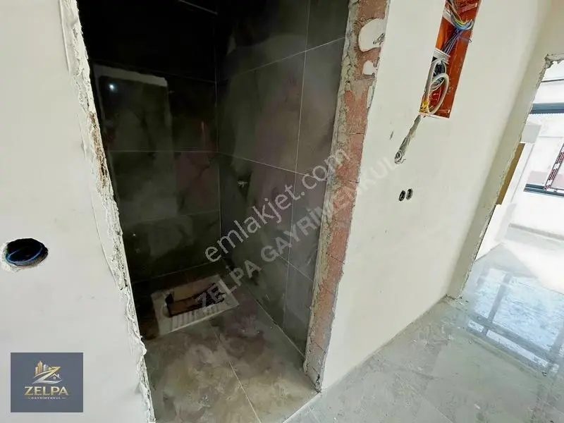 Zelpa Gayrimenkul'den Malkoçoğlu Mah.de Satılık 2+1 Daire — fotoğraf 11