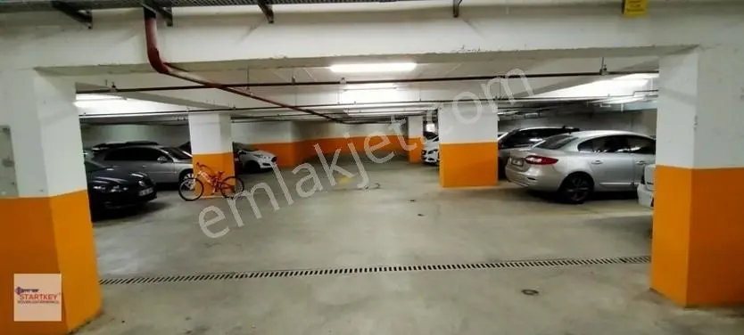 Çiğli Marka 333 Sitesi Havuz Cepheli Satılık 1+1 Daire — fotoğraf 26