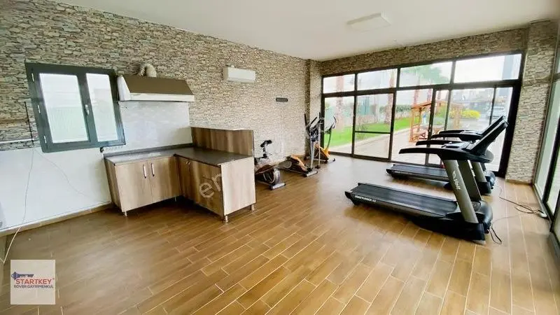 Çiğli Marka 333 Sitesi Havuz Cepheli Satılık 1+1 Daire — fotoğraf 31