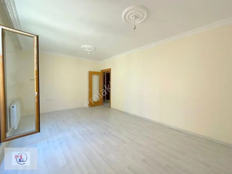 Mertcan'dan Kavakpınar Mah.iskanlı Cadde Üzeri Teraslı 2+1 Daire — fotoğraf 7