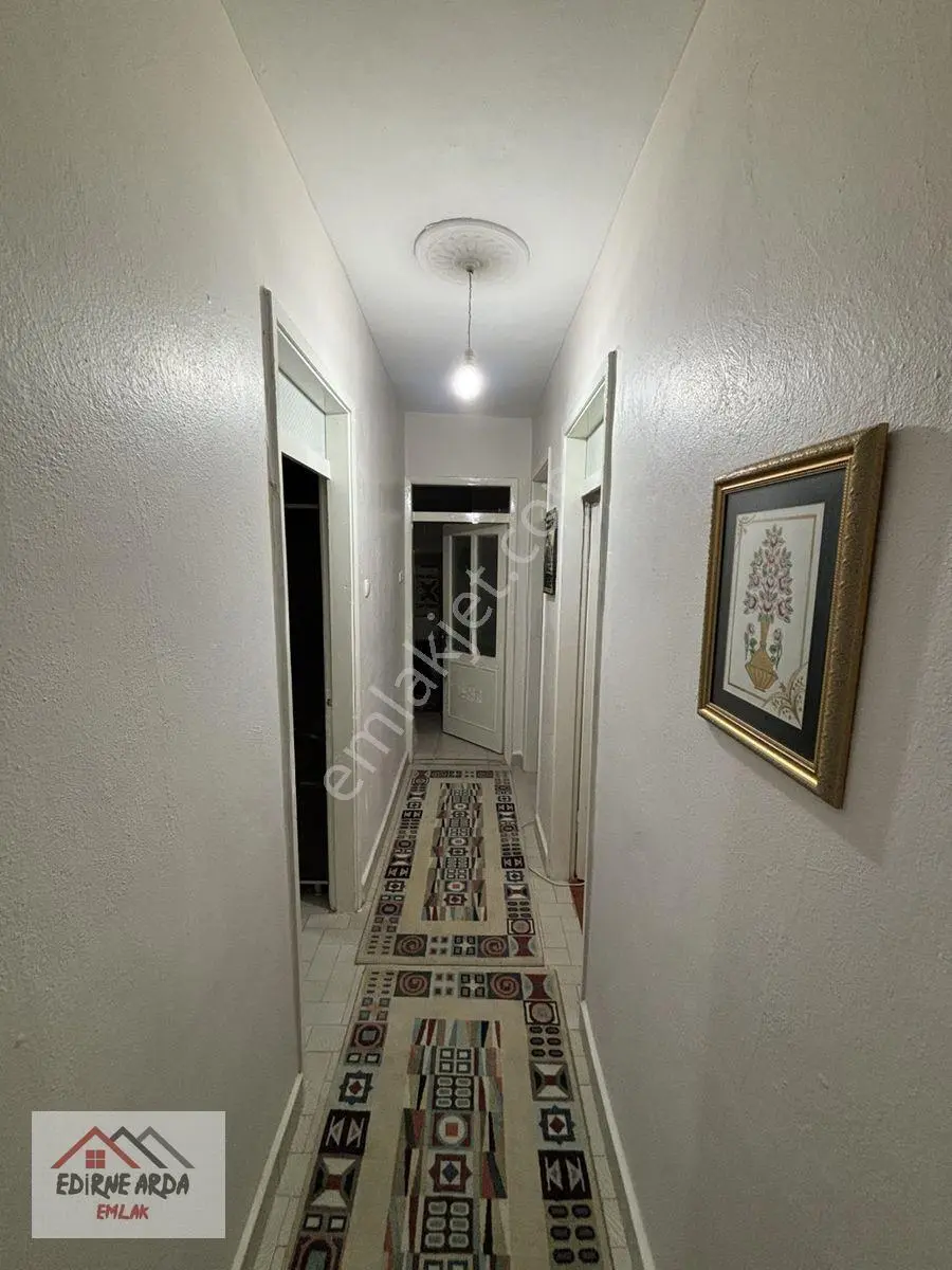 Arda Emlak Ofisin’den Cumartesi Pazarı Yakını Ara Kat Kapalı Balkonlu Daire — fotoğraf 16