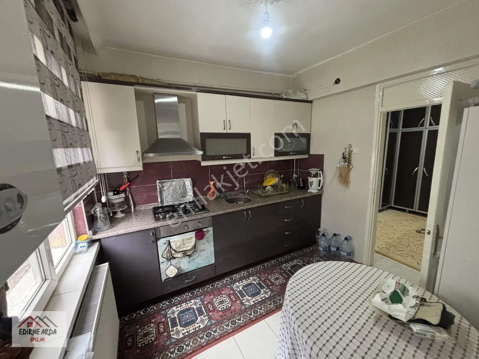 Arda Emlak Ofisin’den Cumartesi Pazarı Yakını Ara Kat Kapalı Balkonlu Daire — fotoğraf 20